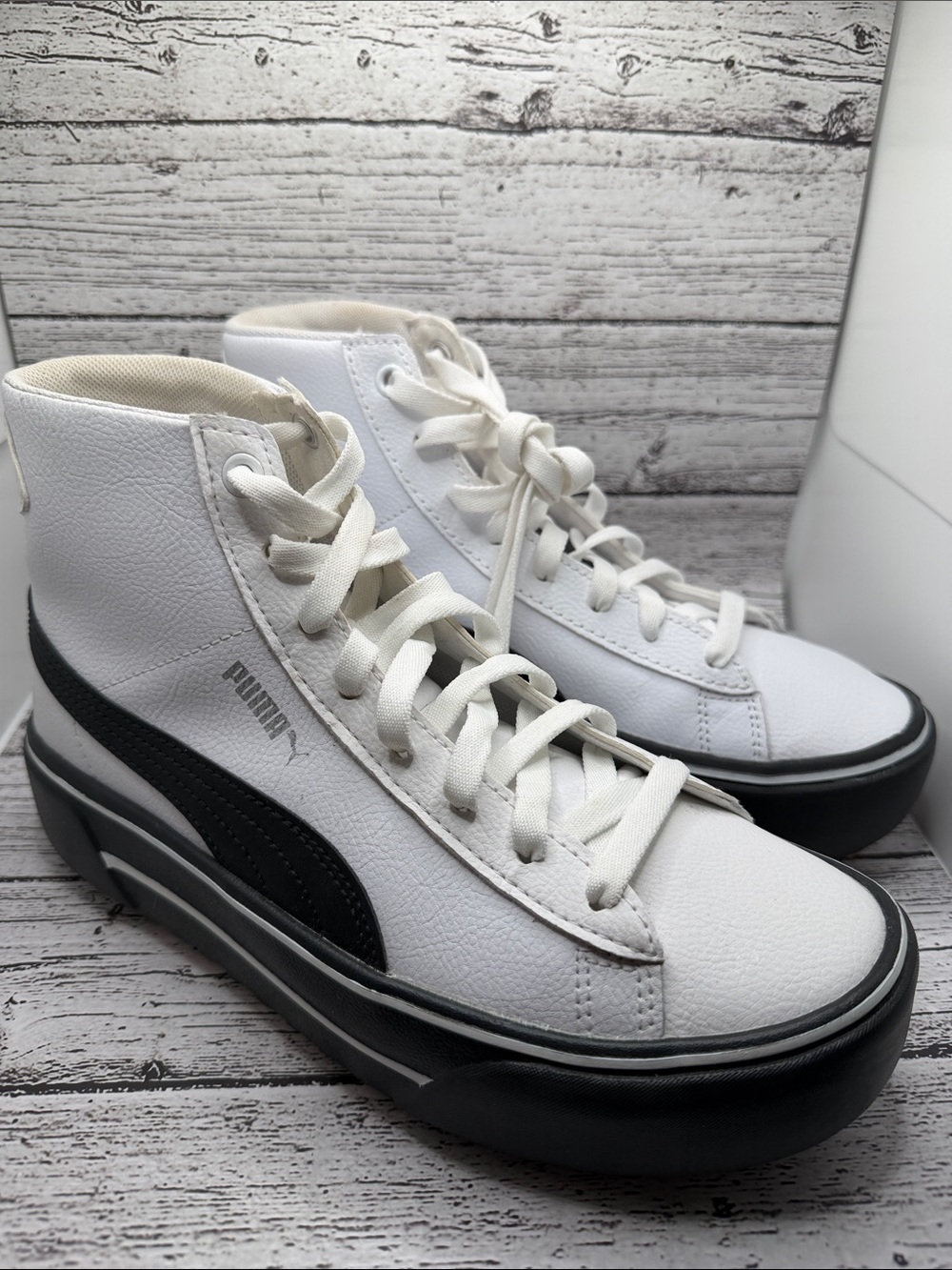 Puma White High-Top Sneakers with Black Stripe 7W